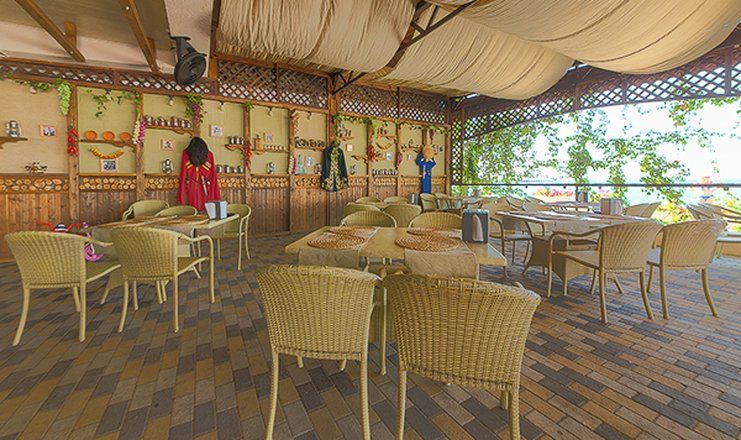 Отель "Голубая лагуна"