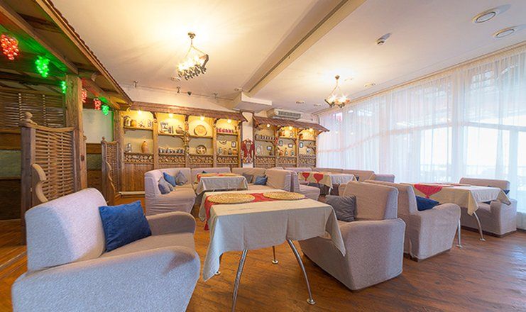 Отель "Голубая лагуна"