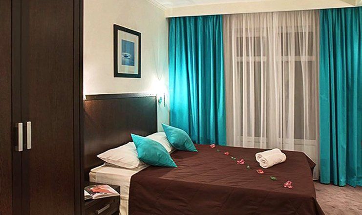 Отель "Голубая лагуна"