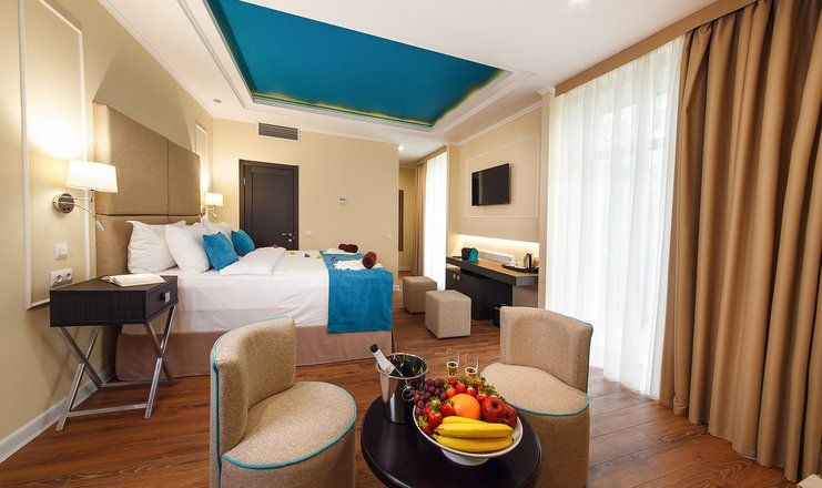 Отель "Голубая лагуна"